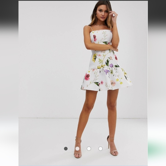 ASOS DESIGN botanical floral pep hem mini skater dress - Picture 1 of 4